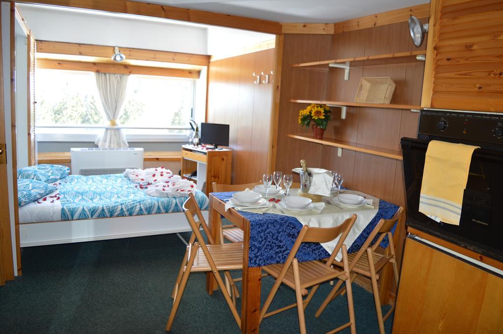 Residence Il Vigo Di Marilleva Kültér fotó